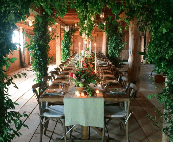 Floret workshop banquet table